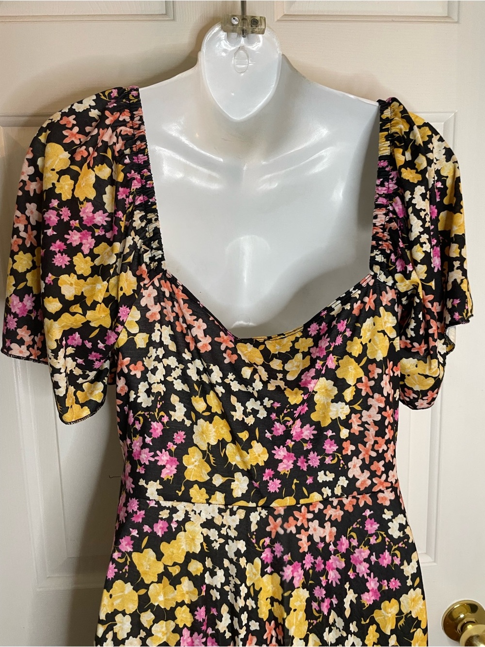 ASOS Design Floral Maternity Maxi Dress in Black w Pink & Yellow Flowers Sz 10 - Picture 6 of 7